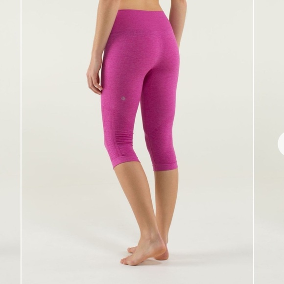 Lululemon In The Flow Crop II Heathered Raspberry - Picture 11 of 12